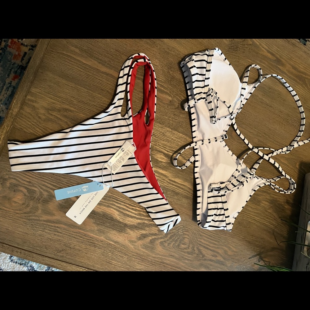 New with Tags- Cupshe size Medium bikini